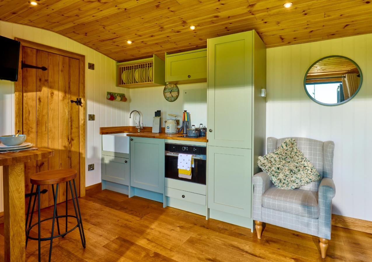 Abberley Shepherds Hut - Ockeridge Rural Retreats Hotel Wichenford Eksteriør billede